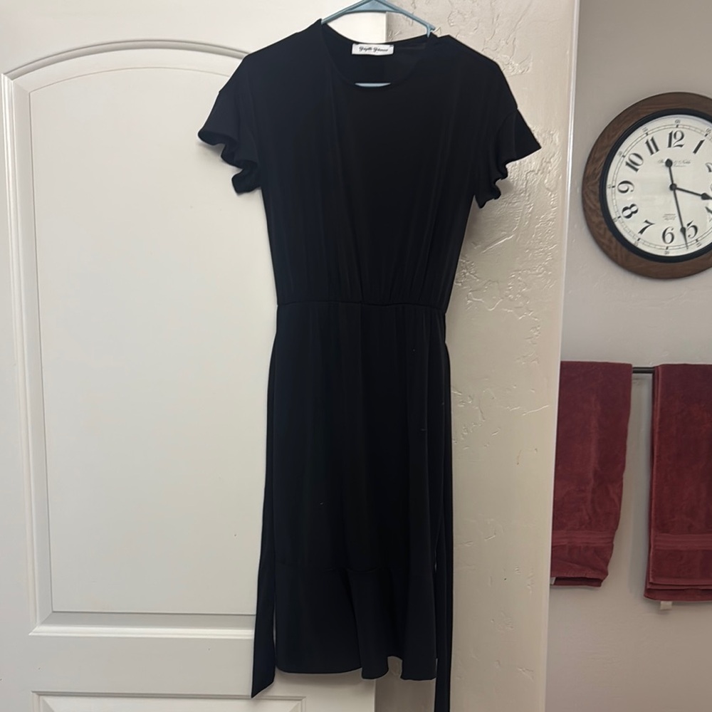 Elegant Black Dress